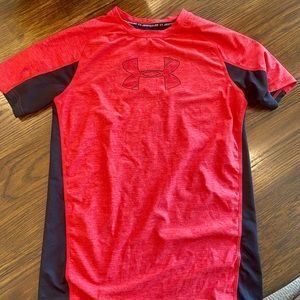 Under Armour dri fit T-shirt / red - youth boys, size XL